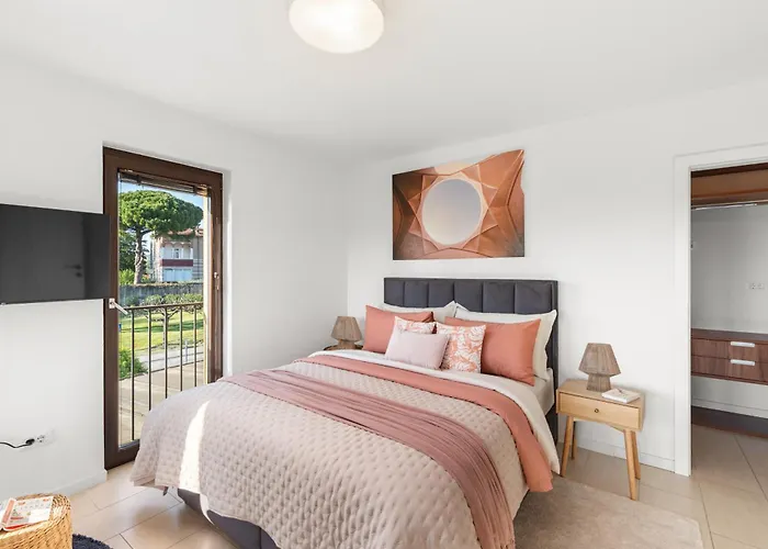 Grand With 3 Bedrooms In Porec! Апартаменти