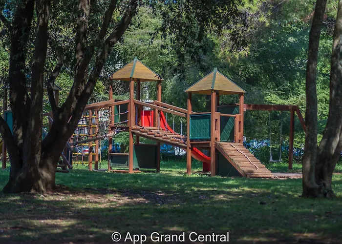 Grand With 3 Bedrooms In Porec! Пореч