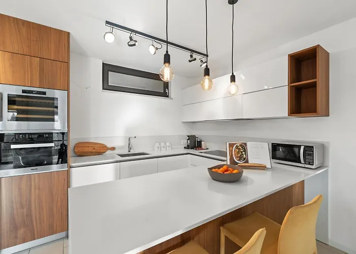 Grand With 3 Bedrooms In Porec! *