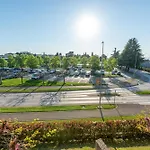 Grand With 3 Bedrooms In Porec! Daire