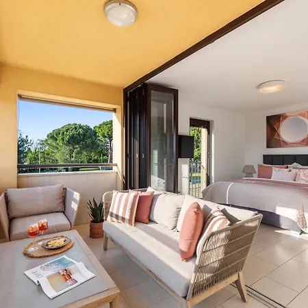 Grand With 3 Bedrooms In Porec! Apartment Porec