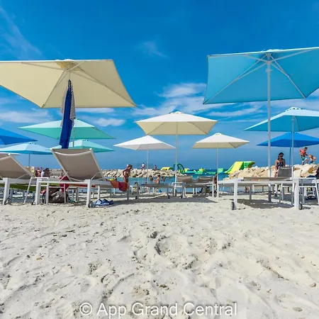 Grand With 3 Bedrooms In Porec! * Porec