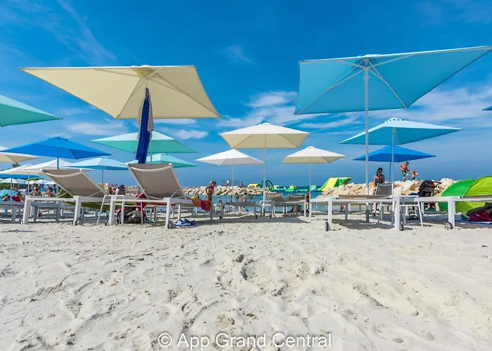 Grand With 3 Bedrooms In Porec! * Porec